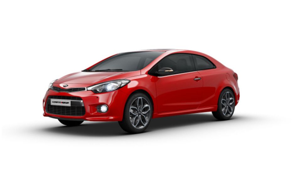 كيا Cerato koup أحمر سباق كيا Cerato koup أحمر سباق