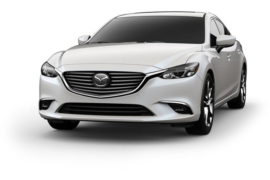 مازدا 6 Sedan لؤلؤة بيضاء مثل الثلج مازدا 6 Sedan لؤلؤة بيضاء مثل الثلج