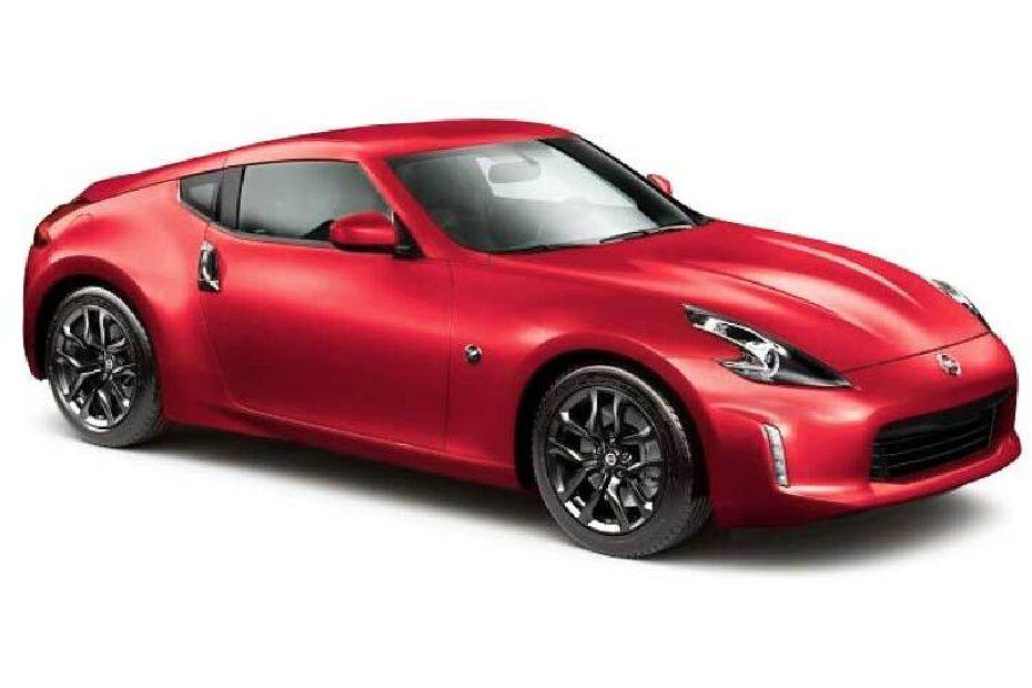 نيسان 370Z Coupe Passione Red نيسان 370Z Coupe Passione Red