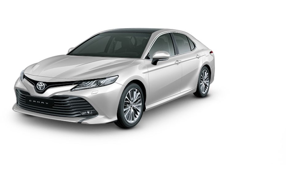 تويوتا Camry HEV أبيض سوبر