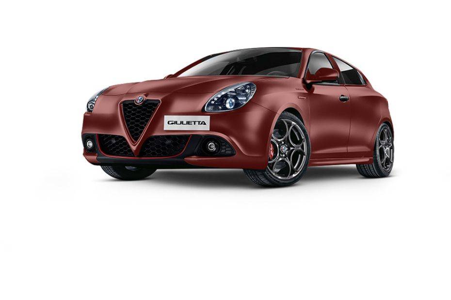 ألفا روميو Giulietta أحمر ألفا روميو Giulietta أحمر