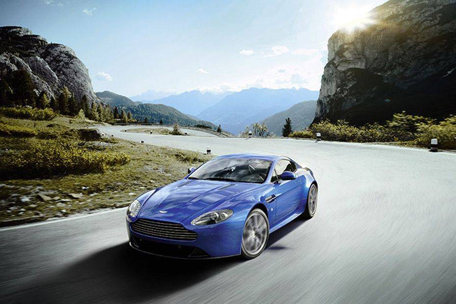 Aston Martin Vantage Front Side View Aston Martin Vantage Front Side View