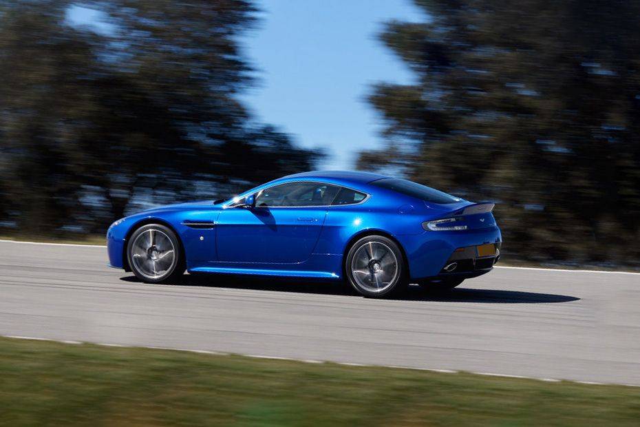 Rear Cross View of Aston Martin Vantage Rear Cross View of Aston Martin Vantage