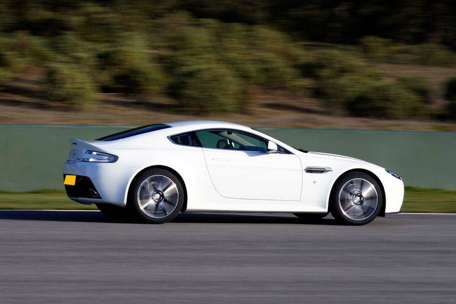 Vantage Rear Medium Side View Vantage Rear Medium Side View