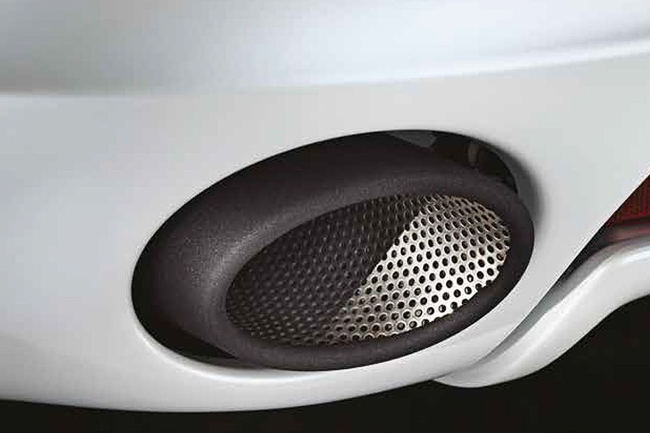 Exhaust Pipe of أستون مارتن Rapide S Exhaust Pipe of أستون مارتن Rapide S