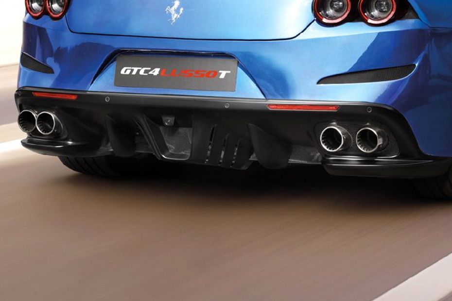 Exhaust Pipe of فيراري GTC4Lusso T Exhaust Pipe of فيراري GTC4Lusso T