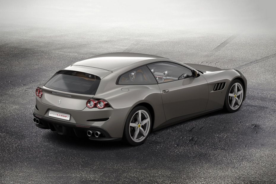 GTC4Lusso T Rear angle view GTC4Lusso T Rear angle view