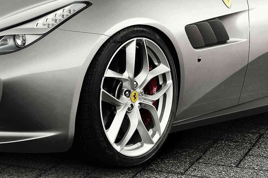 GTC4Lusso T Wheel GTC4Lusso T Wheel