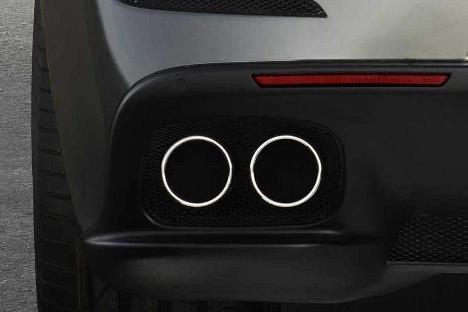 Exhaust Pipe of Ferrari GTC4Lusso Exhaust Pipe of Ferrari GTC4Lusso