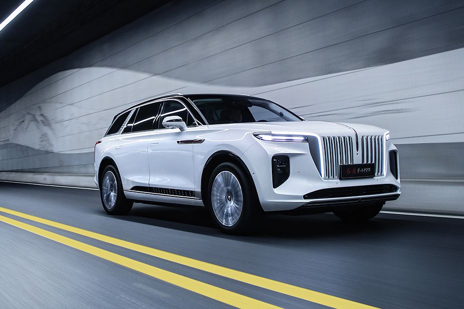 Hongqi E-HS9 Front Medium View Hongqi E-HS9 Front Medium View