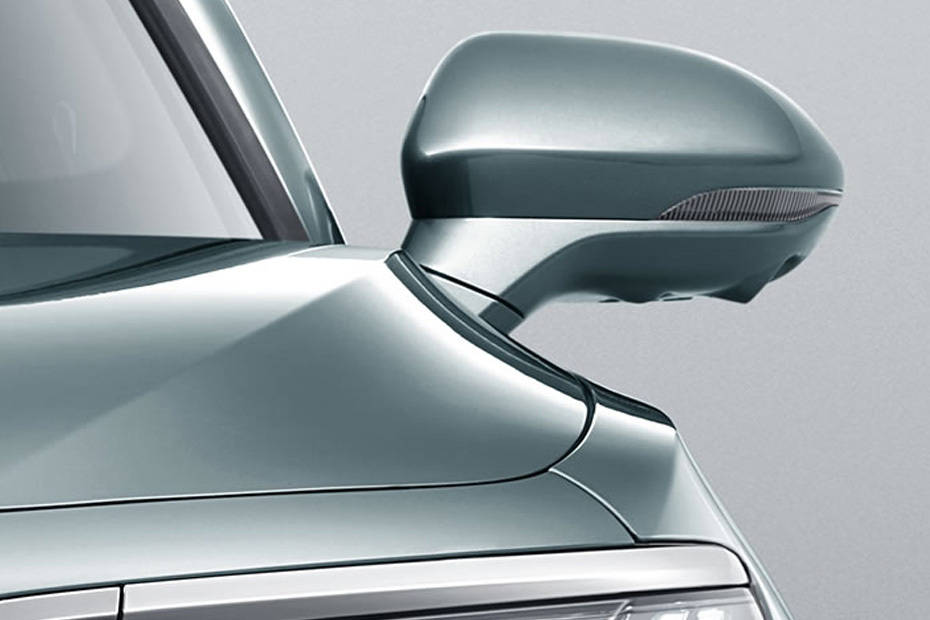 هونشي إتش 9 Drivers Side Mirror Front Angle هونشي إتش 9 Drivers Side Mirror Front Angle
