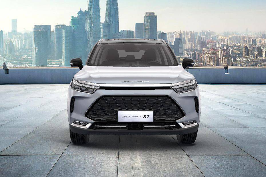 Full Front View of X7