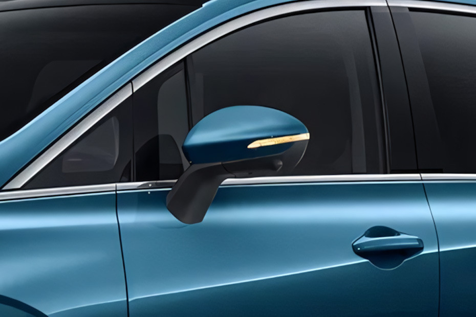 Forthing U-Tour Drivers Side Mirror Front Angle Forthing U-Tour Drivers Side Mirror Front Angle