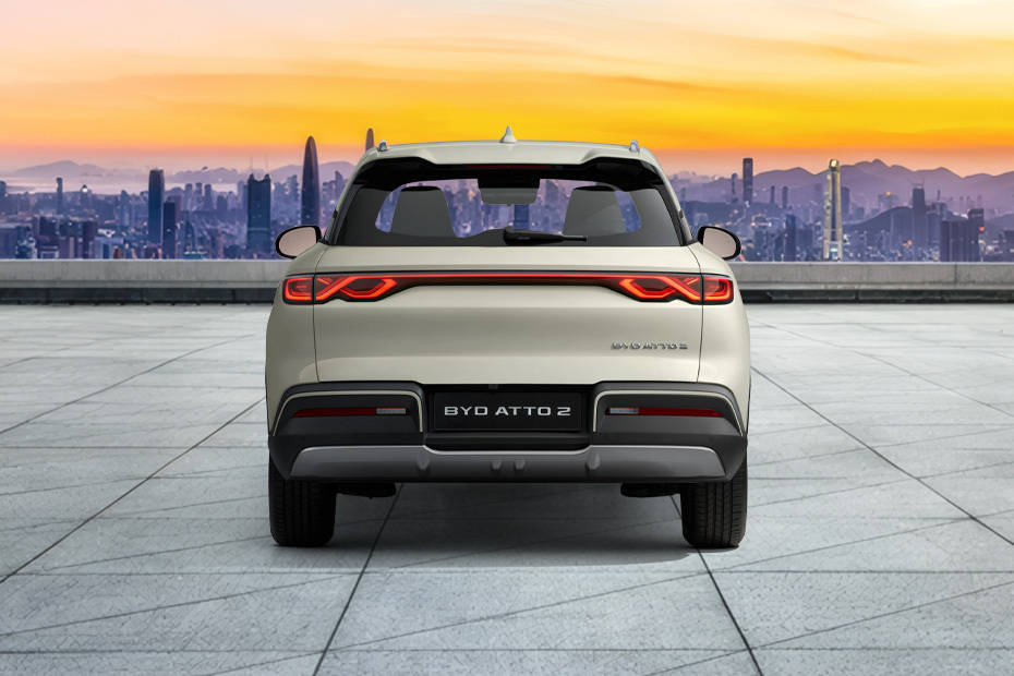 Full Rear View of بي واي دي أتو 2 Full Rear View of بي واي دي أتو 2