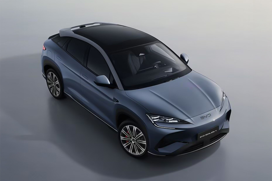 BYD Sealion 7 Front Medium View