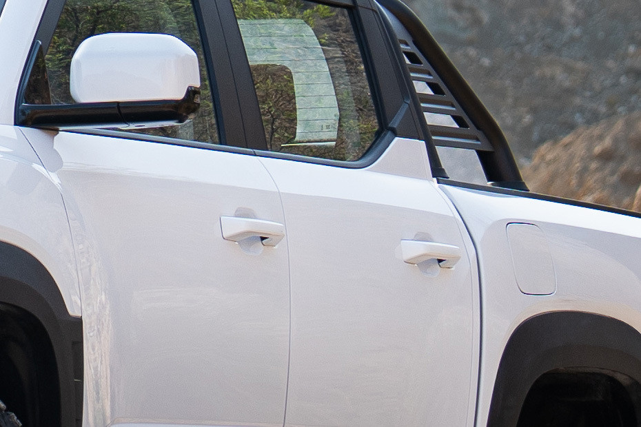 القرش 6 Door handle القرش 6 Door handle