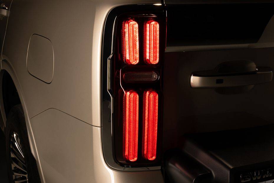 500 Tail light 500 Tail light