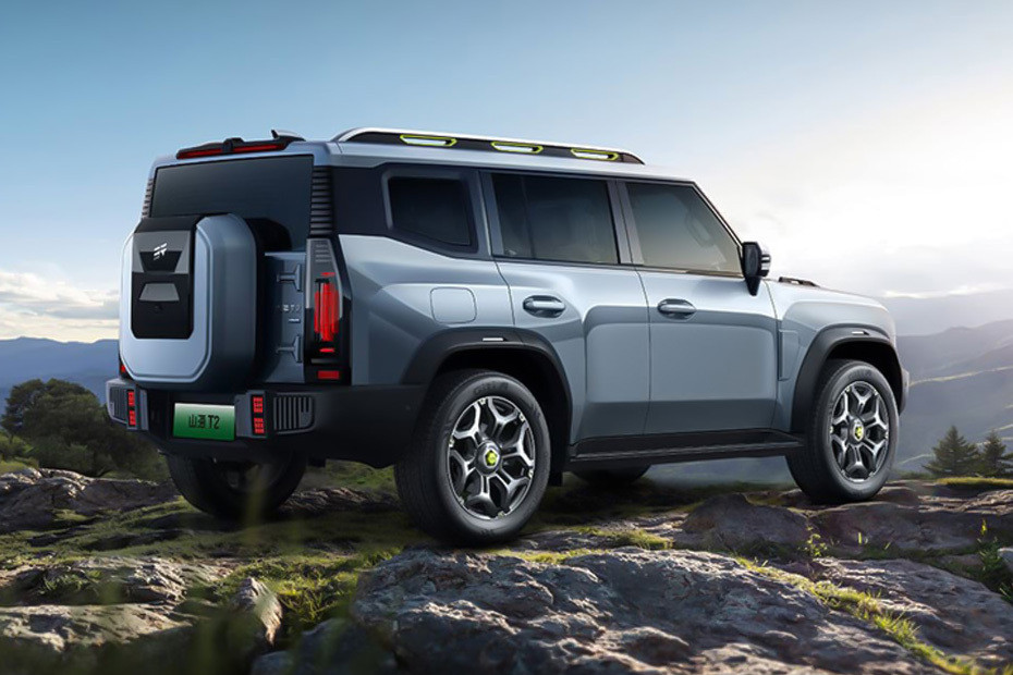 T2 i-DM Rear angle view T2 i-DM Rear angle view