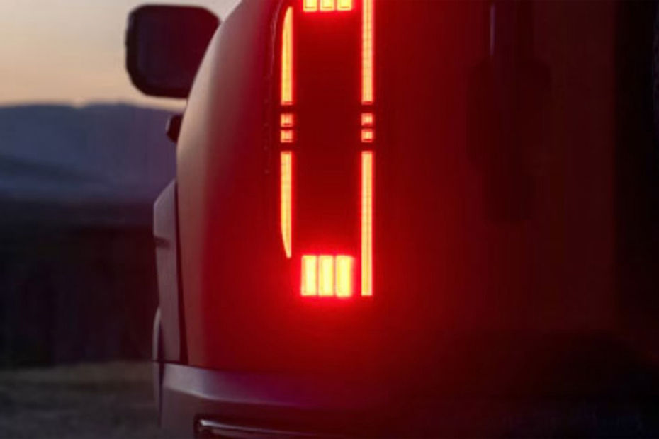 جي 700 Tail light