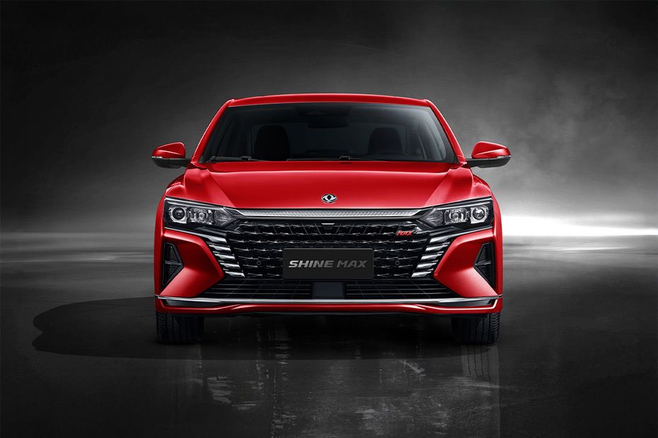 Full Front View of شاين ماكس Full Front View of شاين ماكس