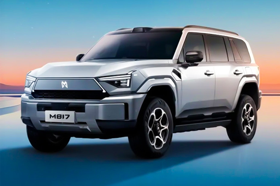 Dongfeng Warrior M817 Front angle low view Dongfeng Warrior M817 Front angle low view