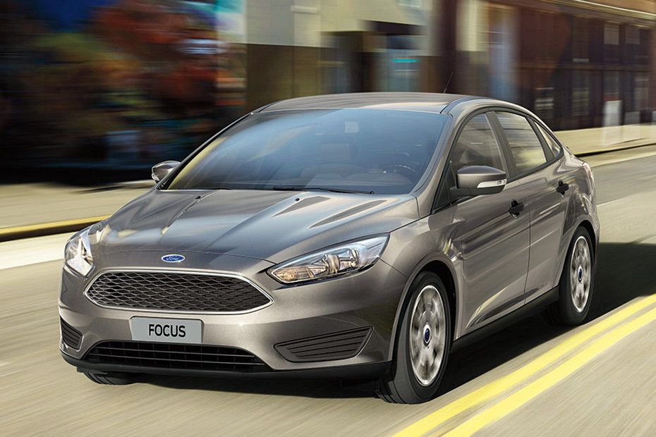 فورد Focus Front Angle High View فورد Focus Front Angle High View