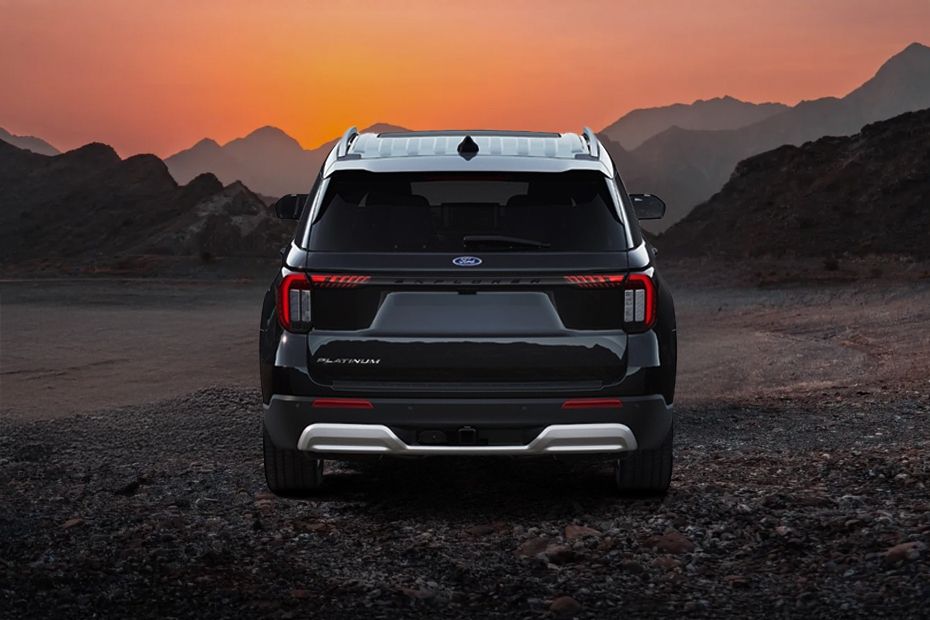 Full Rear View of Ford Explorer Full Rear View of Ford Explorer