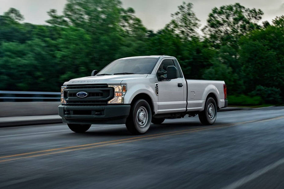 Ford Super Duty 6.7L F-350 XL Regular Cab 2025 Saudi Arabia