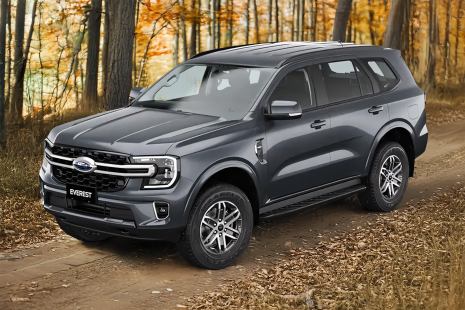 فورد  إيفرست  Front angle low view فورد  إيفرست  Front angle low view