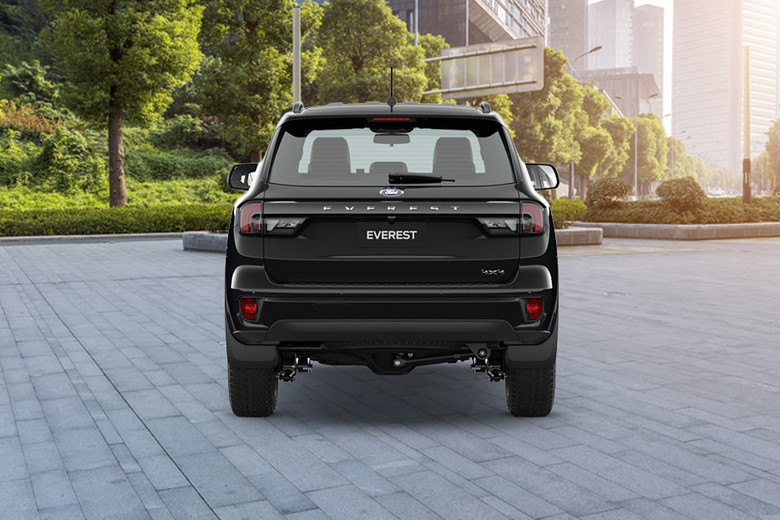 Full Rear View of Ford EVEREST