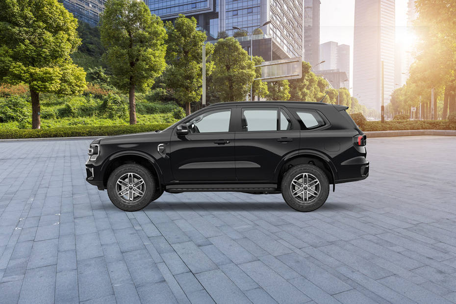إيفرست Side view إيفرست Side view