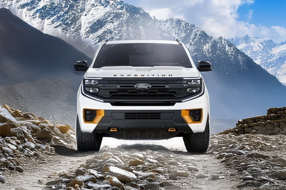 Full Front View of إكسبيديشن Full Front View of إكسبيديشن
