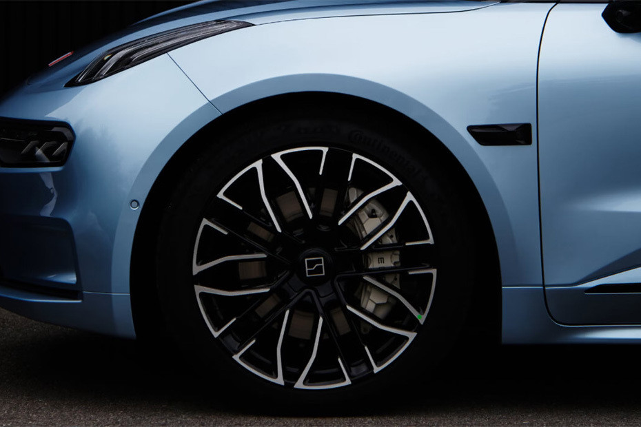 001 Wheel 001 Wheel