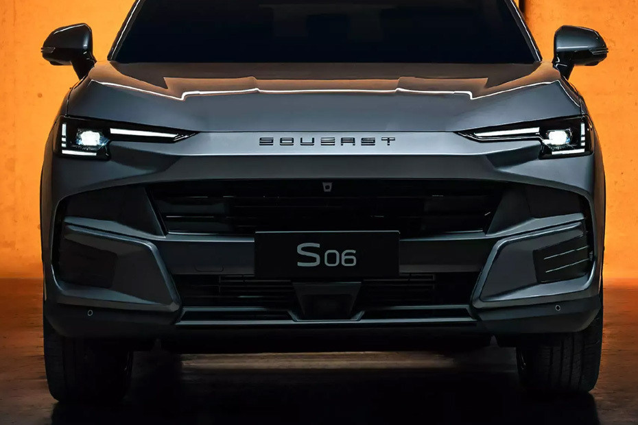 S06 Grille View S06 Grille View
