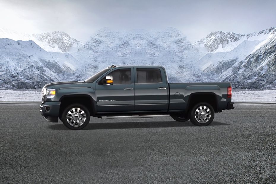 Sierra Denali (2022-2023) Side view Sierra Denali (2022-2023) Side view