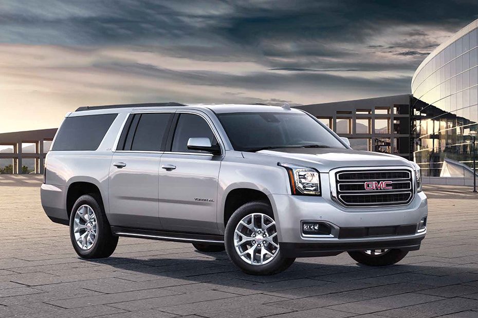 GMC Yukon XL (2022-2024) Front Cross Side View GMC Yukon XL (2022-2024) Front Cross Side View
