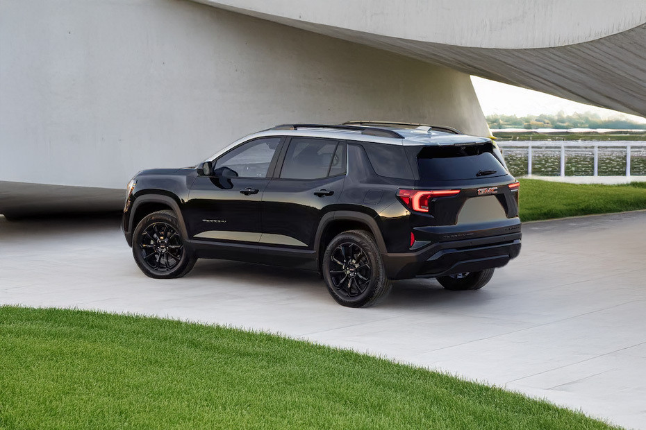 Rear Cross Side View of GMC Terrain Rear Cross Side View of GMC Terrain
