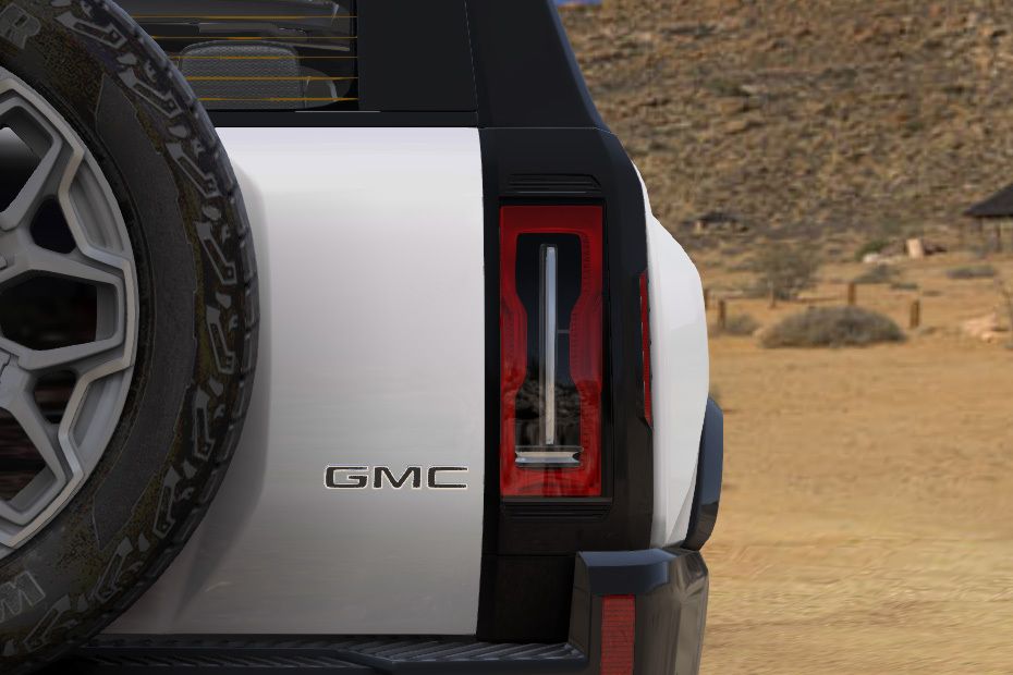 هامر إي في Tail light هامر إي في Tail light