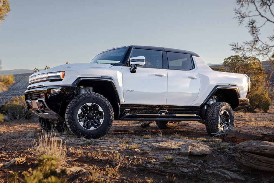 Hummer EV Pickup Front deep low Angle View Hummer EV Pickup Front deep low Angle View