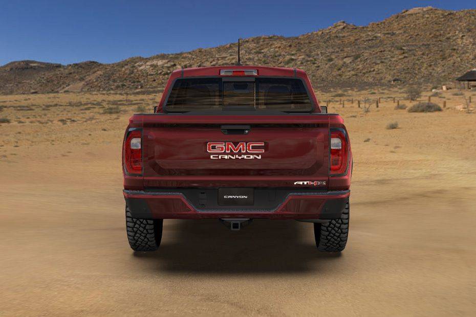 Full Rear View of جي إم سي كانيون Full Rear View of جي إم سي كانيون