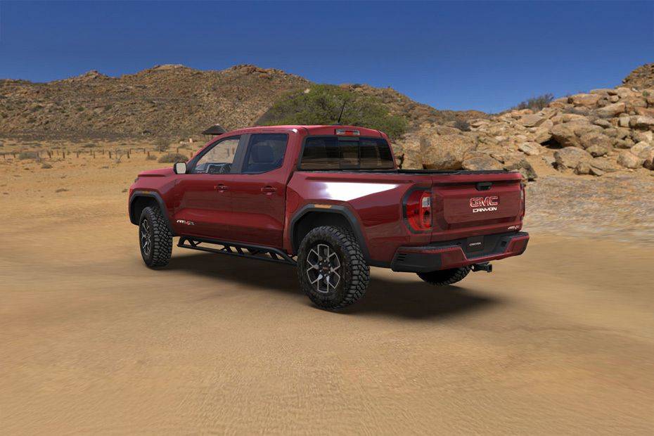 Rear Cross Side View of جي إم سي كانيون Rear Cross Side View of جي إم سي كانيون