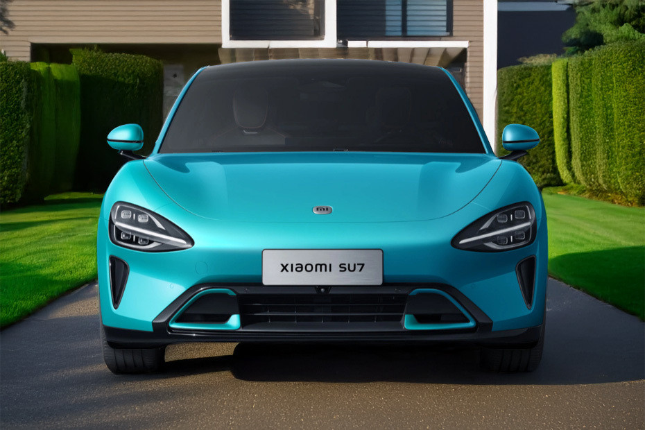 Full Front View of إس يو 7 Full Front View of إس يو 7