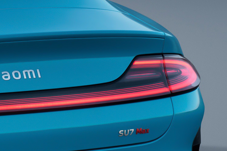 إس يو 7 Tail light إس يو 7 Tail light