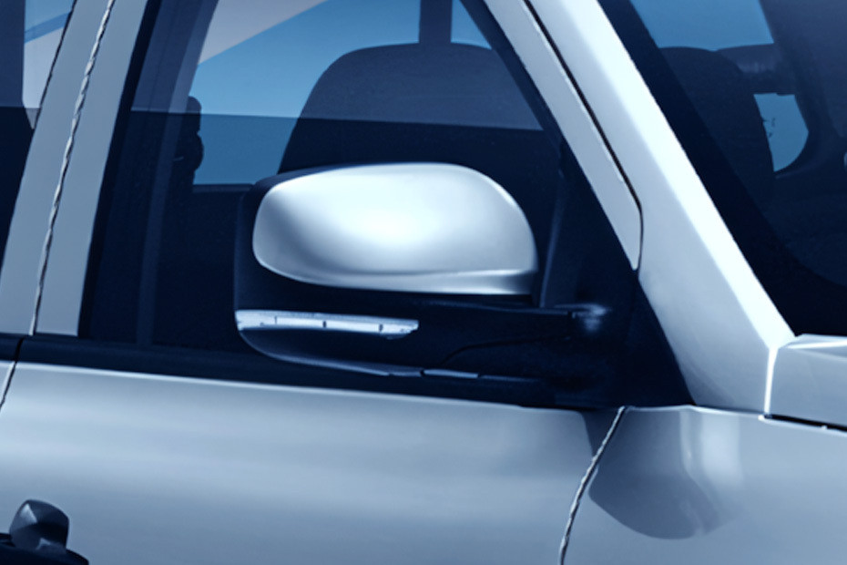 ج إم سي فيجوس سنجل كابين Drivers Side Mirror Front Angle ج إم سي فيجوس سنجل كابين Drivers Side Mirror Front Angle