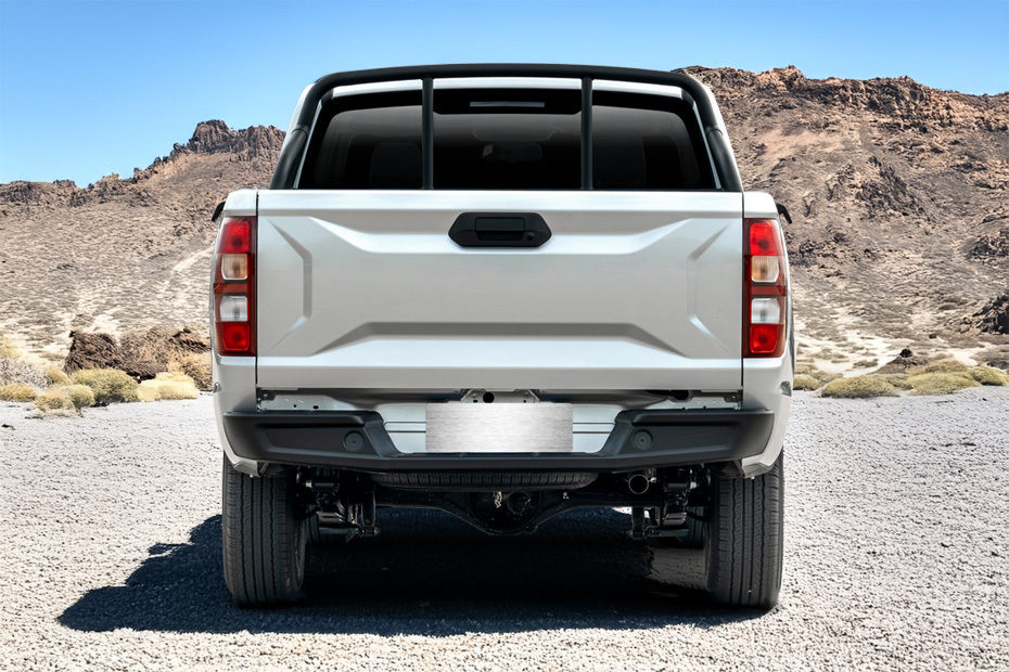 Full Rear View of ج إم سي فيجوس