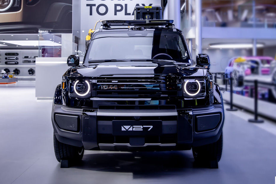 Full Front View of V27