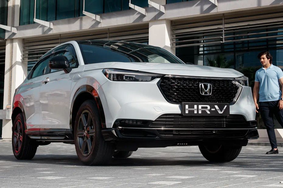 HR-V Tilted Front View HR-V Tilted Front View