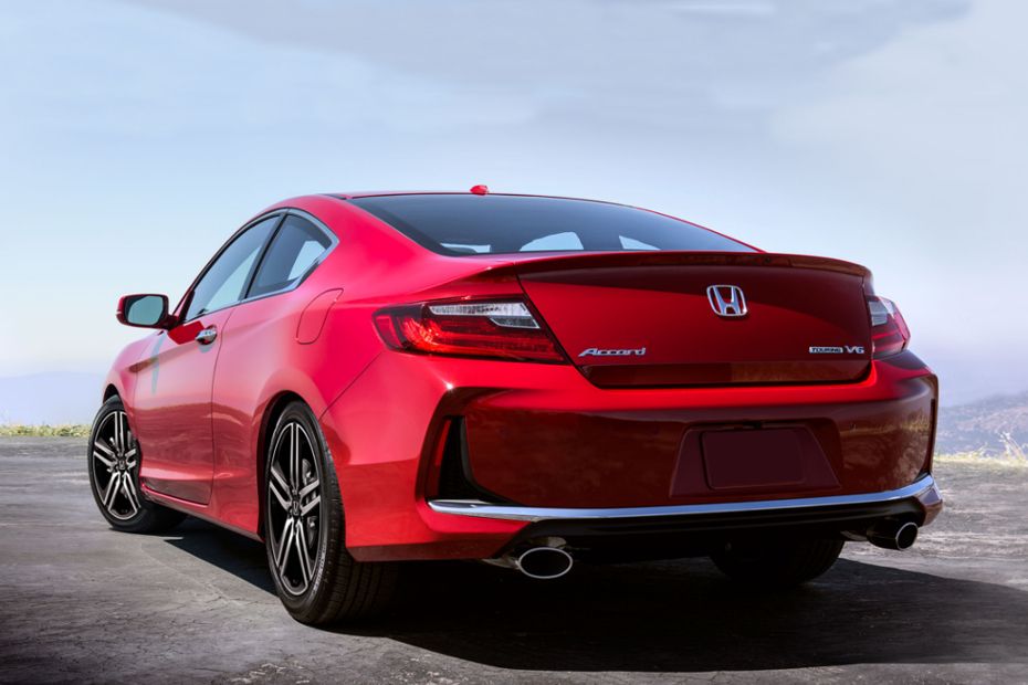 Rear Medium View of Honda Accord Coupe Rear Medium View of Honda Accord Coupe