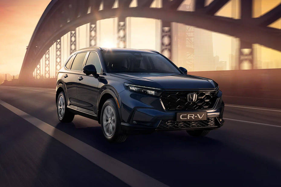 هوندا CR-V Front Medium View