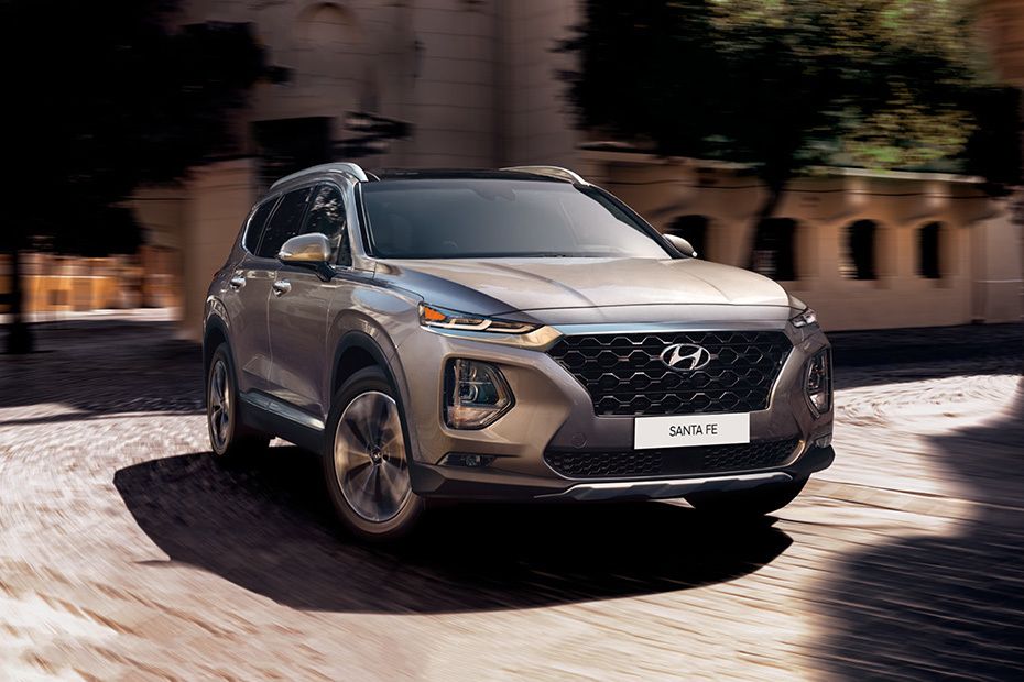 Hyundai SantaFe (2022-2023) Front Medium View Hyundai SantaFe (2022-2023) Front Medium View